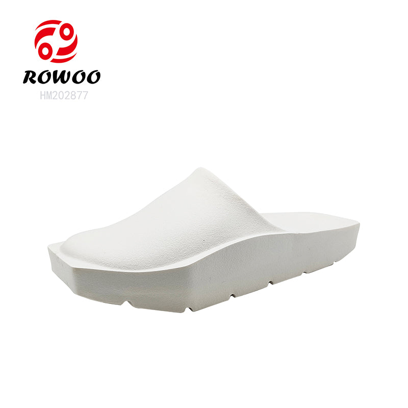 2023 wholesale Anti-slip Summer Soft Thick Sole Slippers