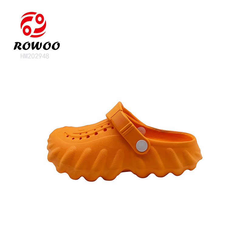 Wholesale Kids Breathable Beach Slides Clog Sandals Beach Cute Slippers
