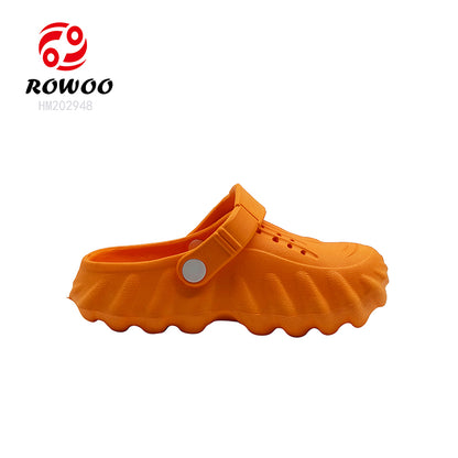 Wholesale Kids Breathable Beach Slides Clog Sandals Beach Cute Slippers